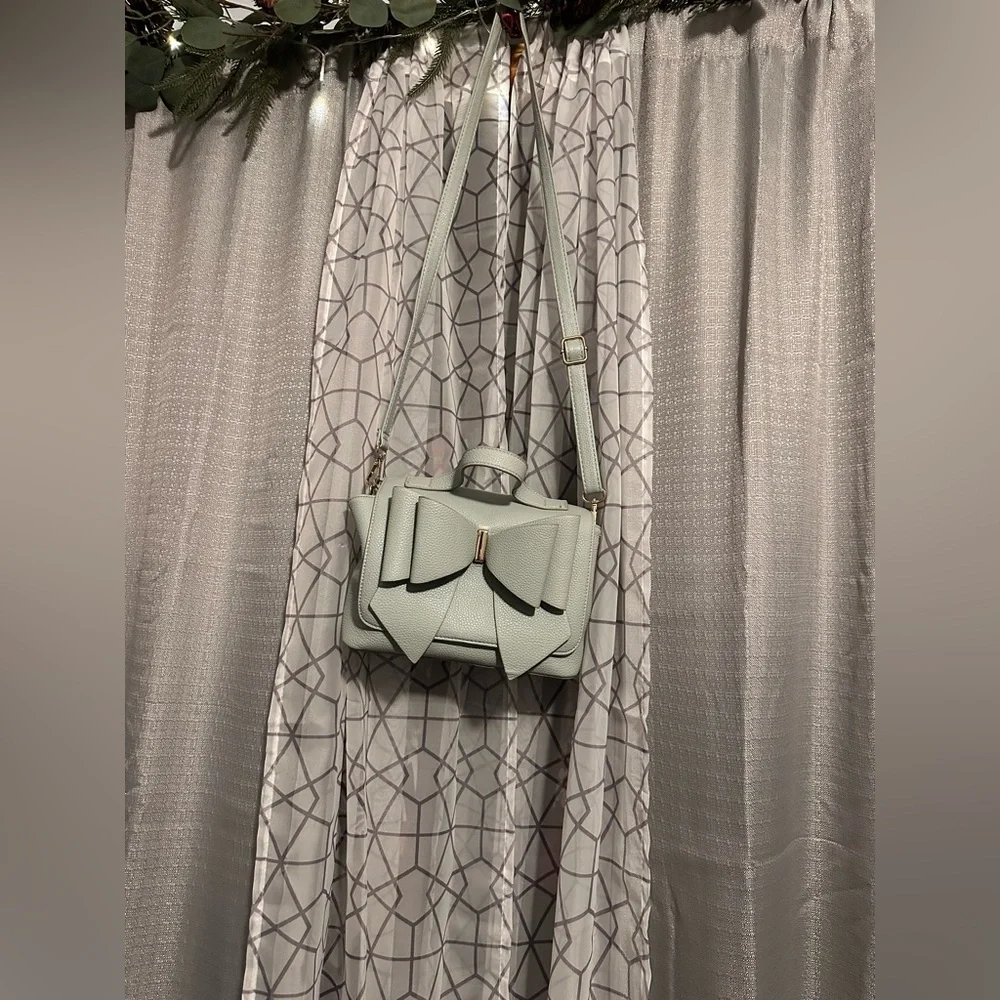 Blue Bow Purse - Picture 2 of 4